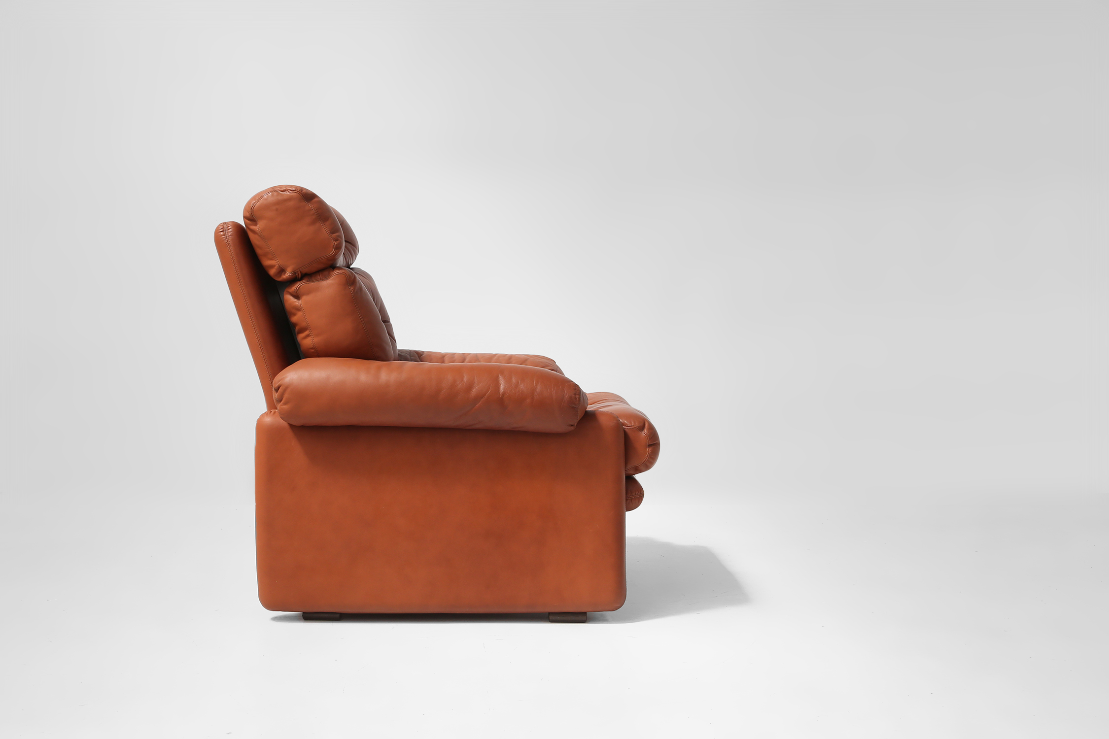 Brown leather armchair Coronado by Tobia Scarpa for B&B Italia, Italy ca. 1960thumbnail